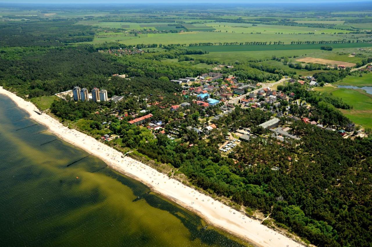 Avila Park & Spa Dziwnówek Exteriör bild