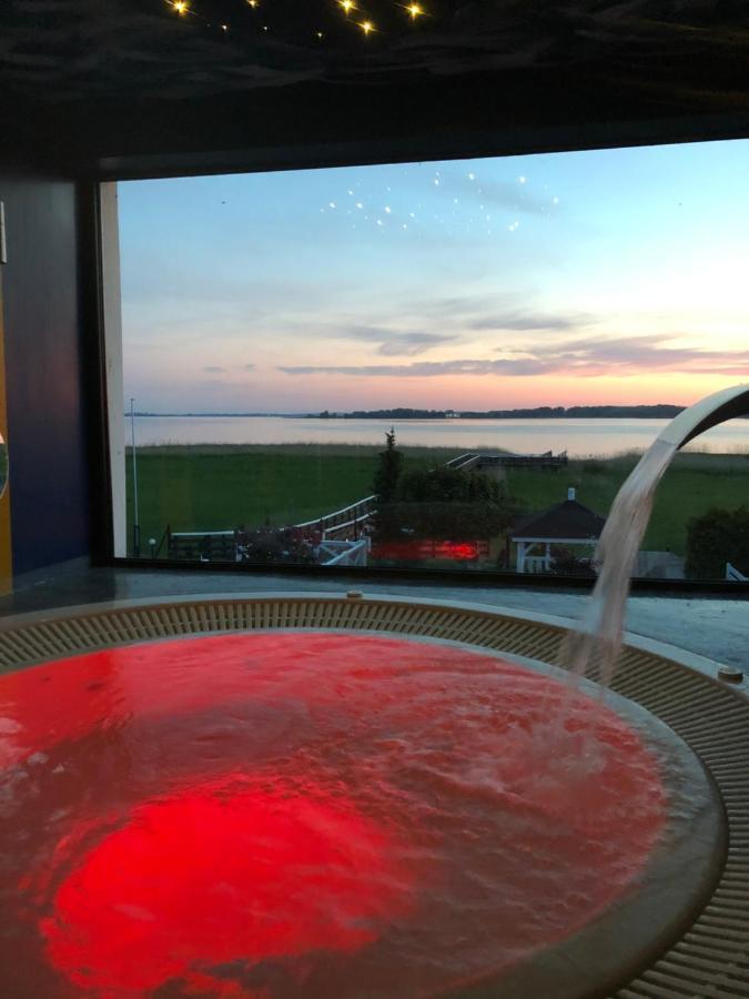 Avila Park & Spa Dziwnówek Exteriör bild